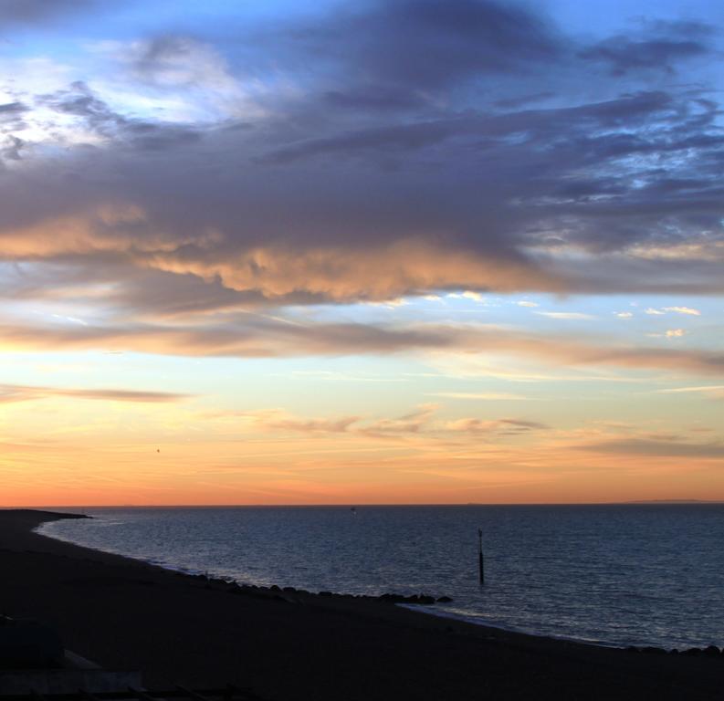 The Beach Bed and Breakfast Hythe  Esterno foto